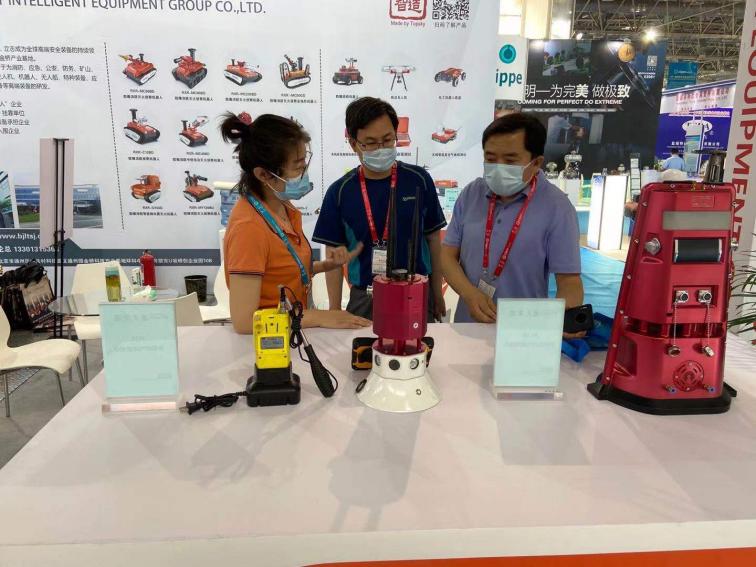 1695188772353312.jpg a0c17ace4fc3b0ddca251f14da3f3f1(1).jpg