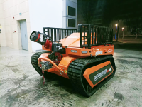 消防滅火機(jī)器人 （第3代，油動液壓，帶水帶框）